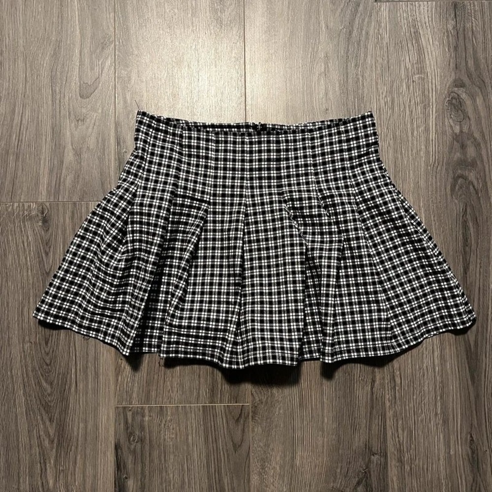 Altar'd State Black & White Plaid Skort